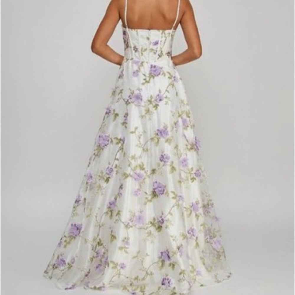 Say Yes 3D floral embellishment details. Size 13/14 white and purple