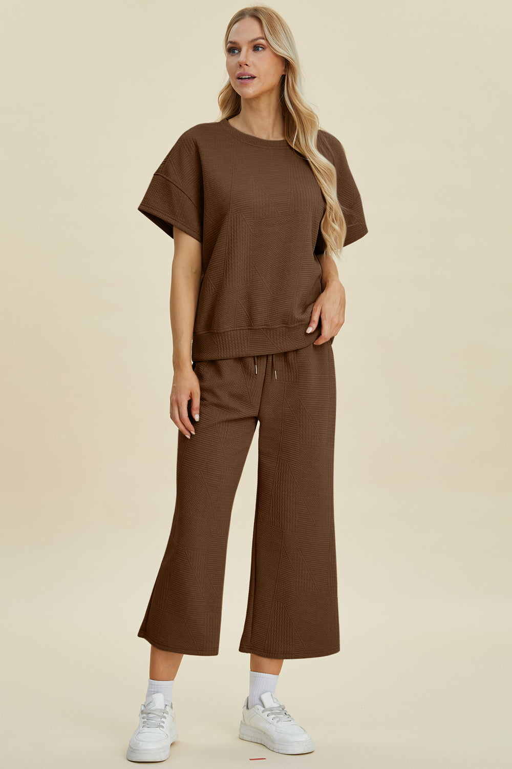 Texture Round Neck Top and Pants Set