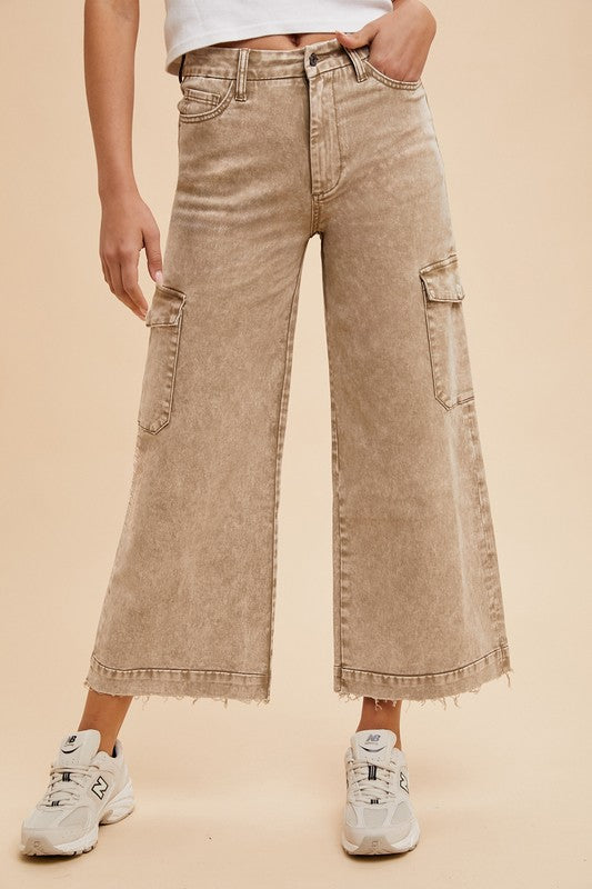 Raw Hem Wide Leg Jeans with Cargo Pockets