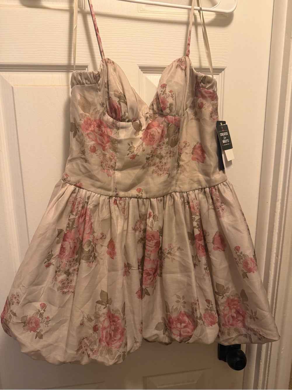 Juniors rose print bubble hem