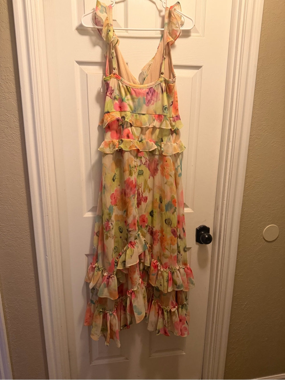 Adrianna Papell Floral Ruffle Dress - Elevate Your Style with Graceful Floral Elegance