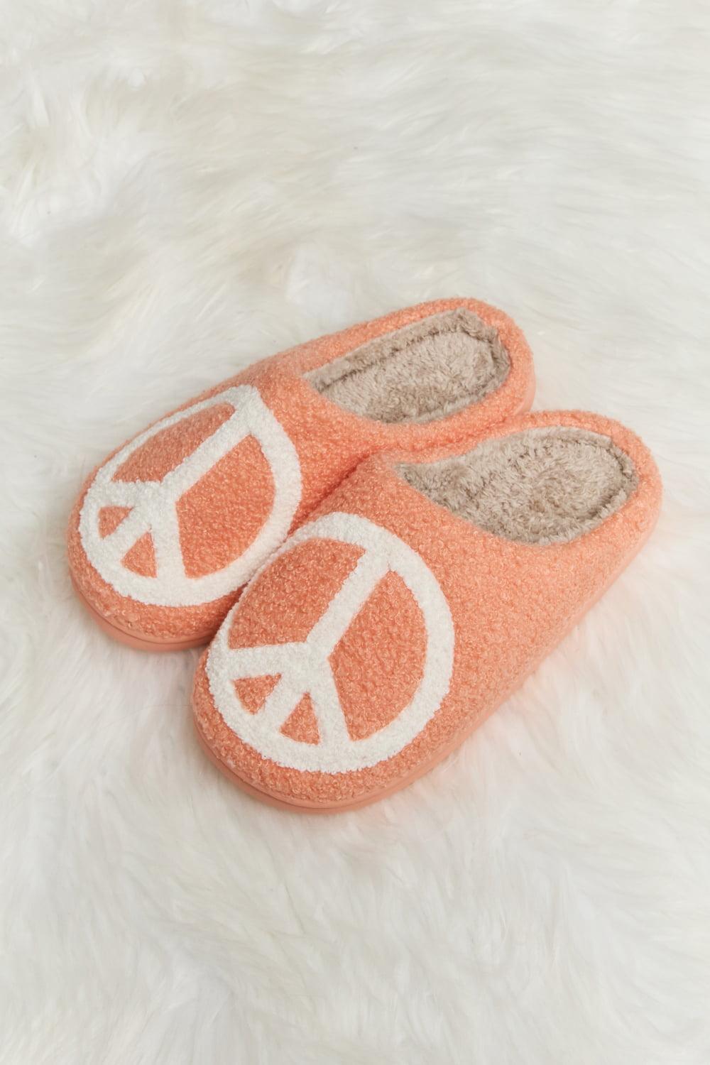 Printed Plush Slide Slippers - Wildflower Hippies