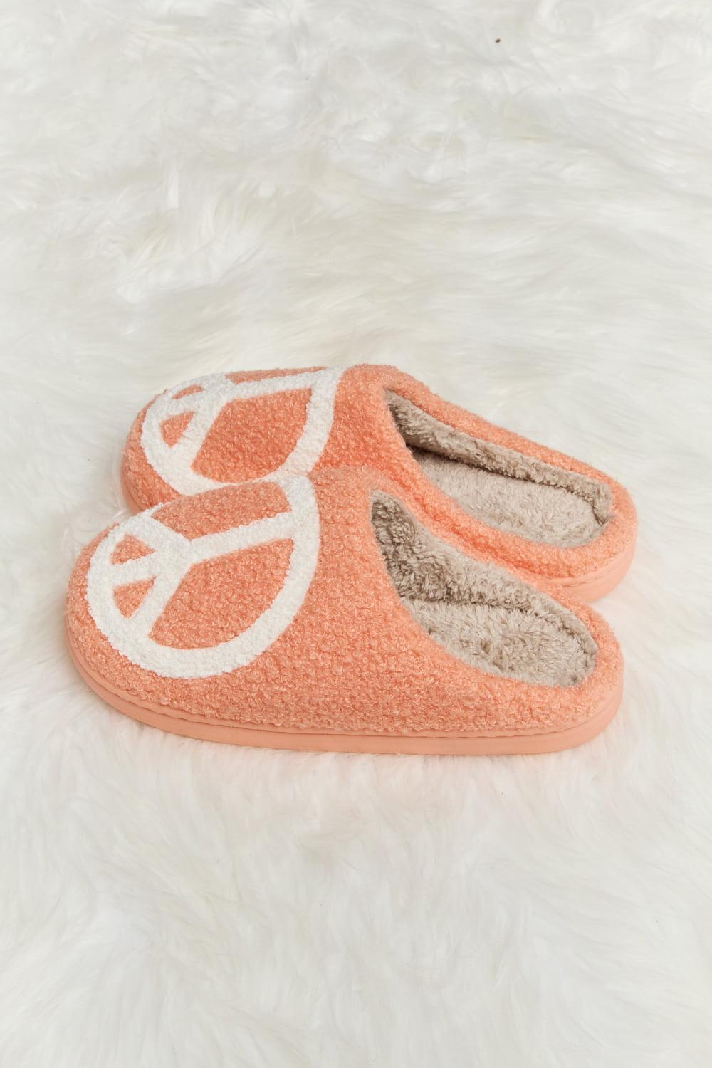 Printed Plush Slide Slippers - Wildflower Hippies