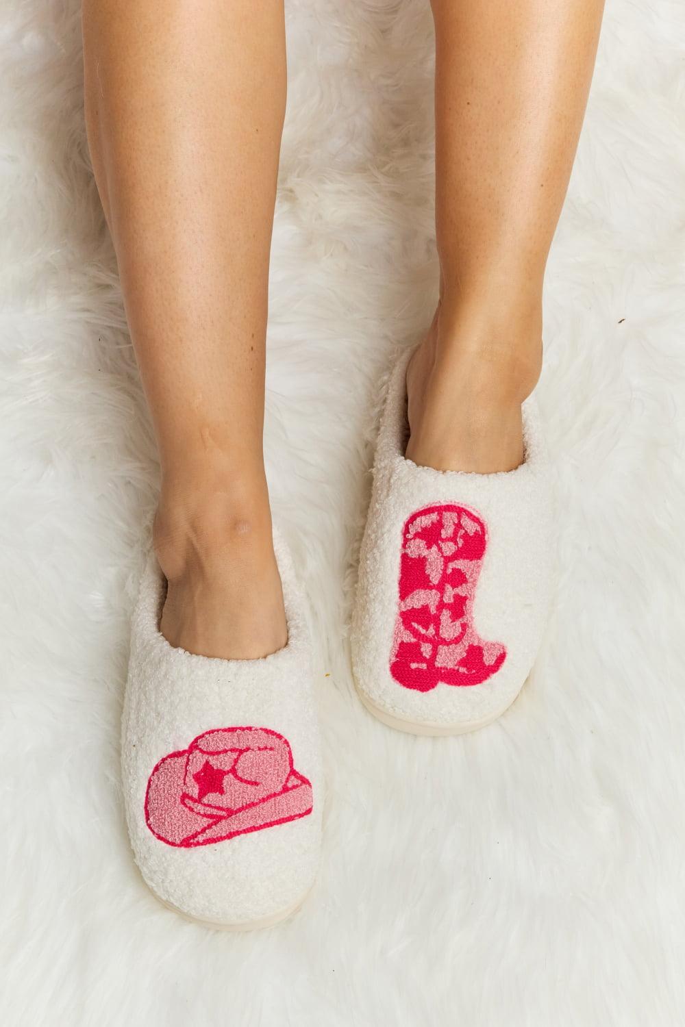 Printed Plush Slide Slippers - Wildflower Hippies