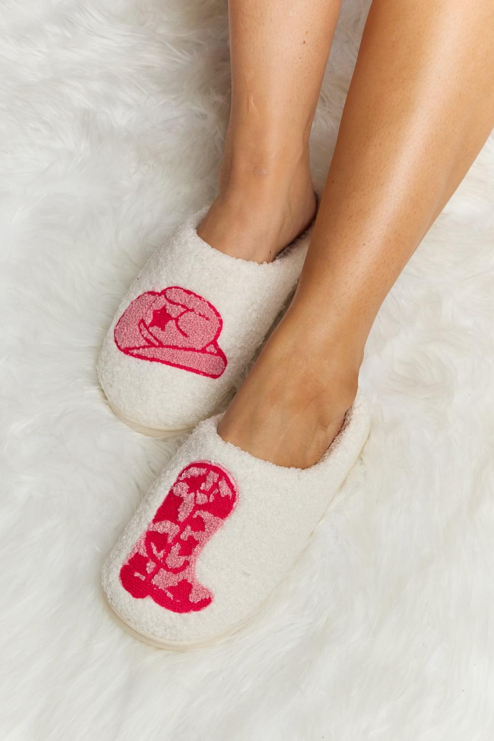 Printed Plush Slide Slippers - Wildflower Hippies