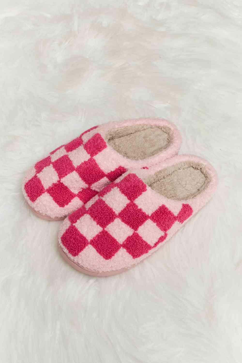 Checkered Print Plush Slide Slippers - Wildflower Hippies